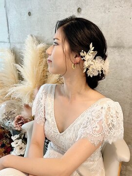 ボニー(Bonnie) ブライダルヘア/ルーズシニヨン/花嫁/