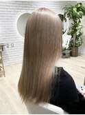 ミルキーベージュ
