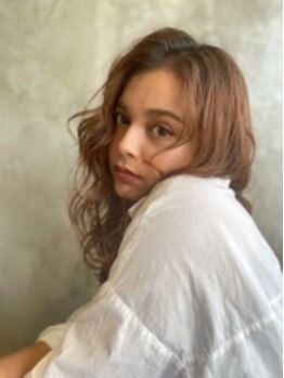 アーク ギンザ(arc ginza)の写真/ずっとキレイでいたい大人女性には頭皮ケアが必須。心身ともに癒してくれる"頭皮整体ヘッドスパ"が大人気―