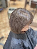アイニ 河内小阪店(aini)&nbsp;白髪ぼかしカラー白髪ぼかしハイライト大人ショート30、40、50代