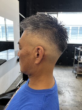 ココ 本八幡(KOKO) ★フェード/ベリーショート/ダークアッシュ/ニュアンスパーマ