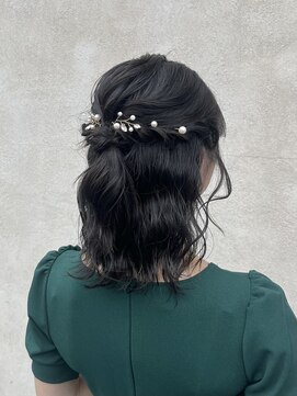 インフィニティー infinity HAIR SPACE BLOOM ハーフアップ