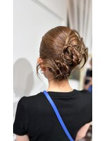 セット アンド バイ ルゥーダ 品川駅前店(SET and..by Rouxda.)&nbsp;ツイストアレンジ