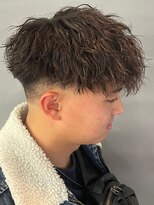 バース バイ ハピネス(BIRTH by happiness)&nbsp;奈良men'sツイストスパイラルパーマ刈り上げ高め