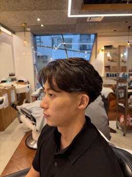 ゼロスバーバー(0's BARBER SHOP) 20代30代◎ワンカールテーパーフェード爽やかビジネス