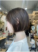 ショートボブ