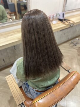リグ ヘアアンドデザイン(LiG hair&design) ミルクティーカラー