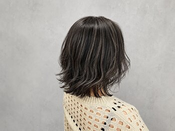 ベティバイシェーン(Betty by schon)の写真/豊富なCOLORで魅力と可愛さを最大限に♪立体感をプラスして、顔まわりもすっきり垢抜けた印象へ◎