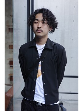 ブークル(boucle) グランジパーマ/メンズミディアムパーマ/スパイラルパーマ