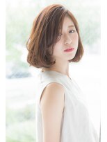 正統派なボブを崩してカジュアルに