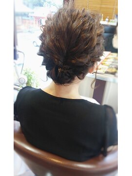 ビール 今泉店(BEER) 【BEER　山崎雄太朗】ふわふわアレンジ★