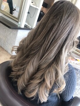 リッシュ 佐倉店(Lish) イルミナカラーバレイヤージュ