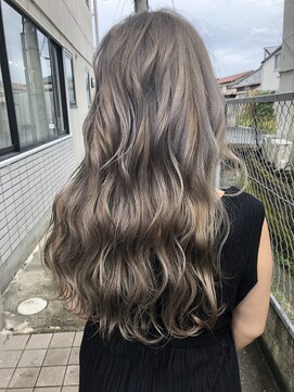 テテ(TETE) ミルクティーグレージュ　ケアブリーチ　長堀橋×心斎橋