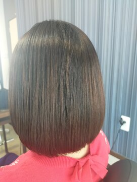 アンドヘアー(AND HAIR) 酸性ストレートボブ