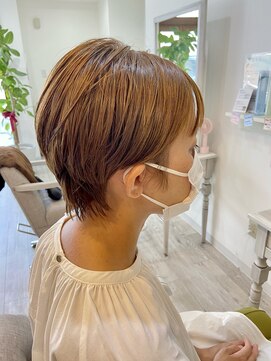 ラテ(Latte) 【hair partner Latte】 30代40代50代ハイトーンショート
