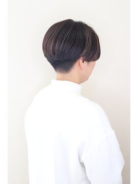 ヘアシルバ(HAIR SILVA) 刈り上げ×韓国風ショート