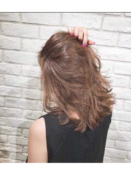 ワンイレブン 新橋銀座口(ONE_ELEVEN) ＃ダブルカラー＃ブリーチ＃透明感＃外国人風＃ヌーディーカラー