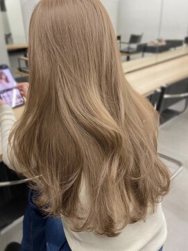 フォンズ(FONS) 小顔見せ韓国ヘア くびれヘア ツヤカラー 顔まわりカット 艶