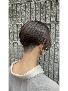 ルサロン 本店(Le SALON) ハンサムショート/前下がり/刈り上げ女子/20代/30代【石田】