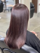 ヘアーアンドエステティック ヴェリス(hair&esthetic Velis)