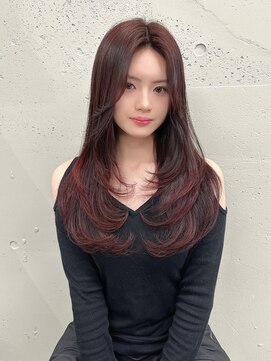 シーク 天神(SEEK) 【SEEK 松尾菫菜】レイヤーカット×ボルドーカラー