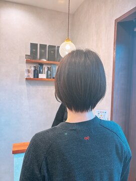 アトレ(attrait) ショートボブ