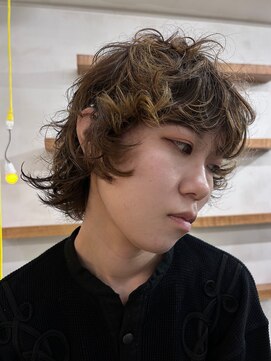 キヴィ(kivi) レイヤーパーマ