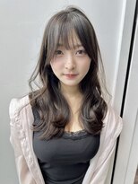 ステア ケース(stair case)&nbsp;大人ミディアムくびれレイヤーカットサイドバング