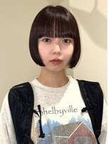 フイ(HUI)&nbsp;切りっぱなしボブ　パッツンボブ　透明感ツヤカラー　前髪