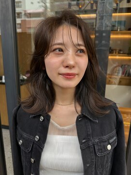 シェル(SHEL) 大人ツヤ感♪ミディ