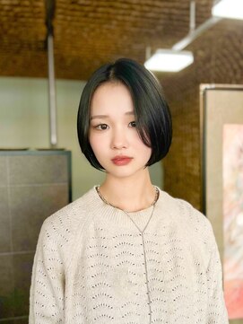 スタイリング簡単長めバングのミニボブ/アッシュブラウン