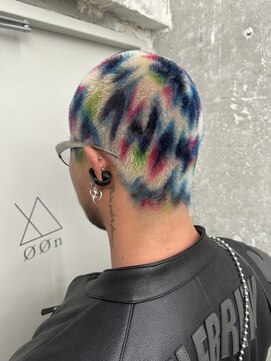 オーン 渋谷(OOn) 坊主アート