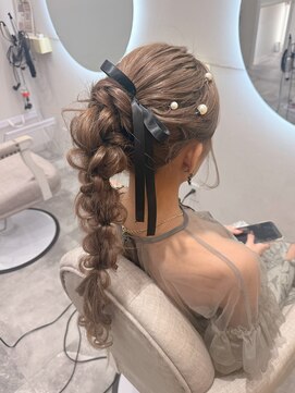 ヘアセットクラン リリー 東梅田店(hair set Clan lily) あみおろしポニー/梅田ヘアセット
