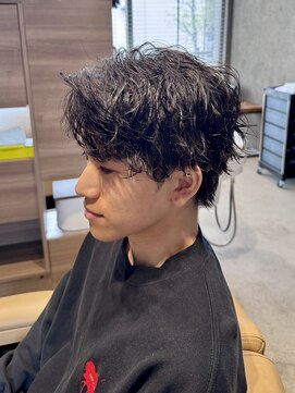 ロンド ラマ 岐阜(Lond bla-ma) センターパート×シャドウパーマ【Lond伊藤メンズ】