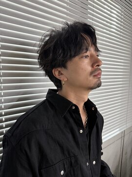 ガーデンタチカワネクスト(garden tachikawa next) 30代大人男子の余裕ヘア。センターパートシャドウパーマ