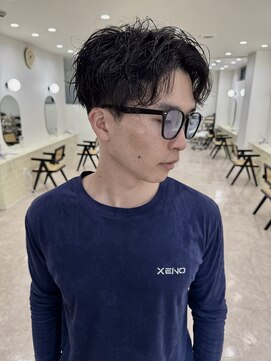 モト 船橋(moto) 韓国ヘアメンズダウンパーマ×束感ショート【船橋】