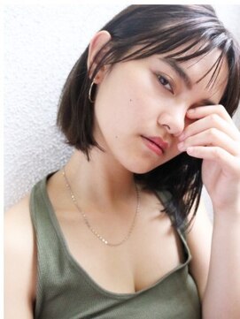 ユニオン(Union) Union【ぱつっと切りっぱなしウェットヘアがかわいい】