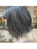 マウロア(MAULOA)&nbsp;“大人かわいい bob ヌーディーカラー ハイライト”中西英美子