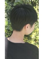 キセツ(ki se tsu)&nbsp;マニッシュな耳だしショート