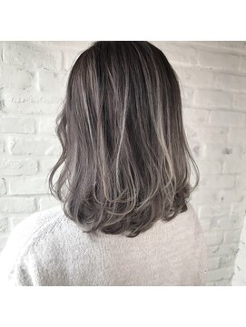 シキ(C key) バレイヤージュ