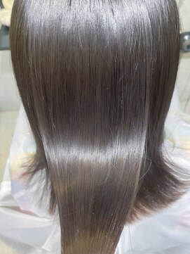 エヴァー(ever) ☆ever☆ insta@ever_hair_official[渋谷/原宿/渋谷駅/髪質改善]