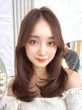 アフロートリノ(AFLOAT Leino) レイヤーカット　かきあげ前髪　似合わせヘア