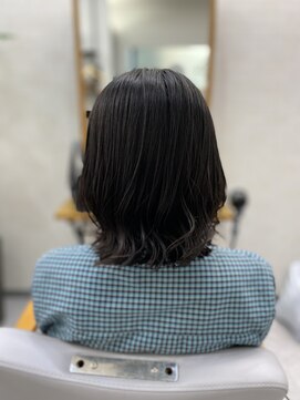 エマ(EMMA) 30センチばっさりカット