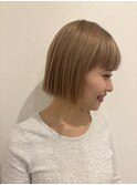 透明感ベージュボブボブ