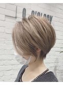 王道くびれショートボブ