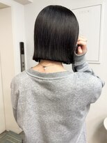 シーン(SCEN)&nbsp;切りっぱなしボブ/前下がり/前髪/顔まわり/暗髪/グレージュ/仙台