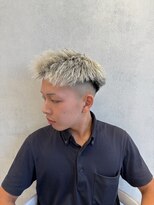 ルースト 西院店(ROOST)&nbsp;ツイストホワイトジェットモヒカン