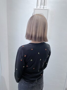 ミュー(Mu) デザインカラー　ミルクティーベージュ　ブラウン