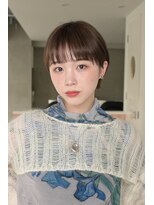 タス(tas) 耳にかけても可愛いコンパクトなショートヘア