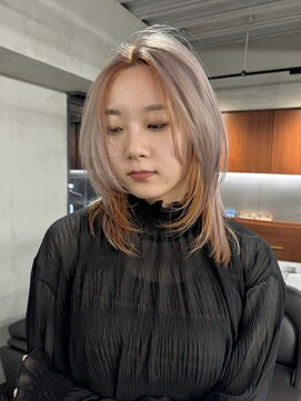 ニコトウキョウ 新宿(nico TOKYO) ミディアムレイヤー顔まわりレイヤーボブ透明感グレージュ